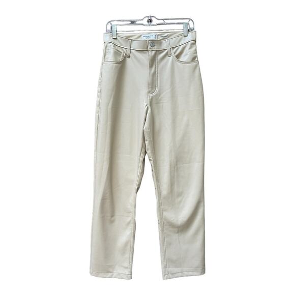 Abercrombie Curve Love 90’s Ultra High Rise Straight vegan Leather Cream 8 Short - Picture 1 of 11